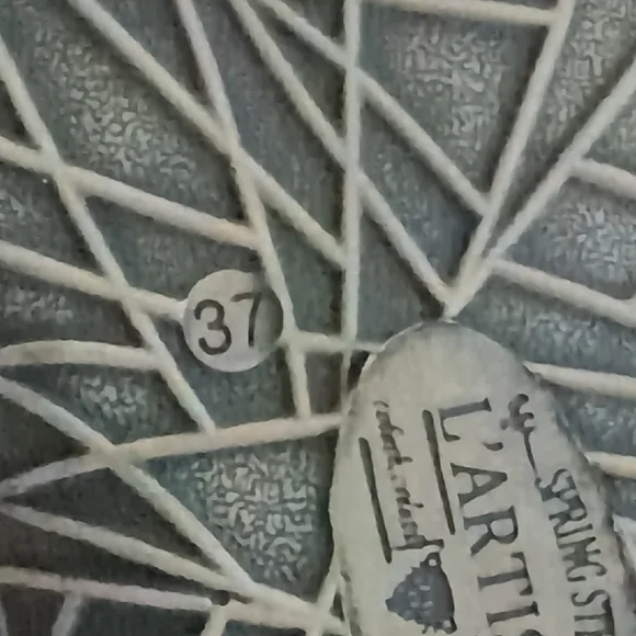 Women's L'ARTISTE Shoes Size 37 (US 6.7-7) - Picture 8 of 10